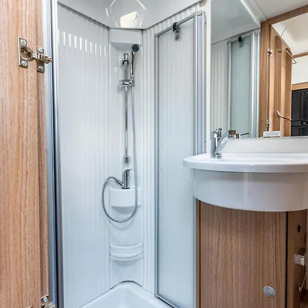 Campiri Base Prague - Motorhomes & Rvs Company *