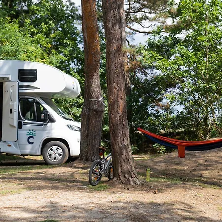 Campiri Base Prague - Motorhomes & Rvs Company Tuchomerice