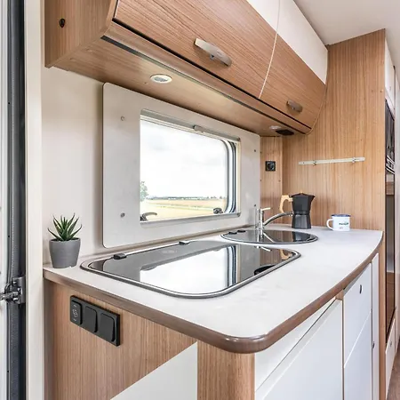 Campiri Base Prague - Motorhomes & Rvs Company